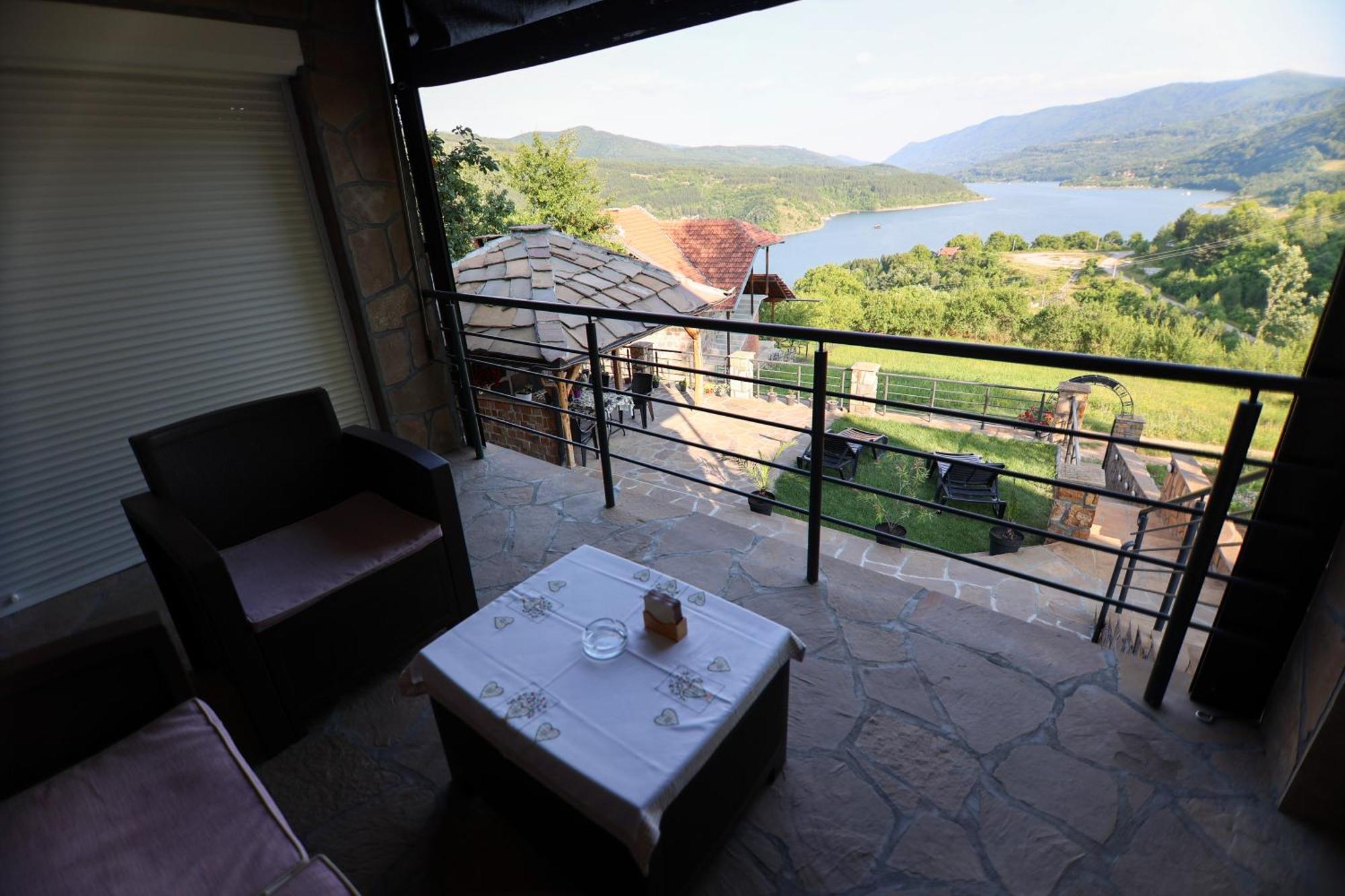 Vila Nemir Zavojsko Jezero Πίροτ Δωμάτιο φωτογραφία